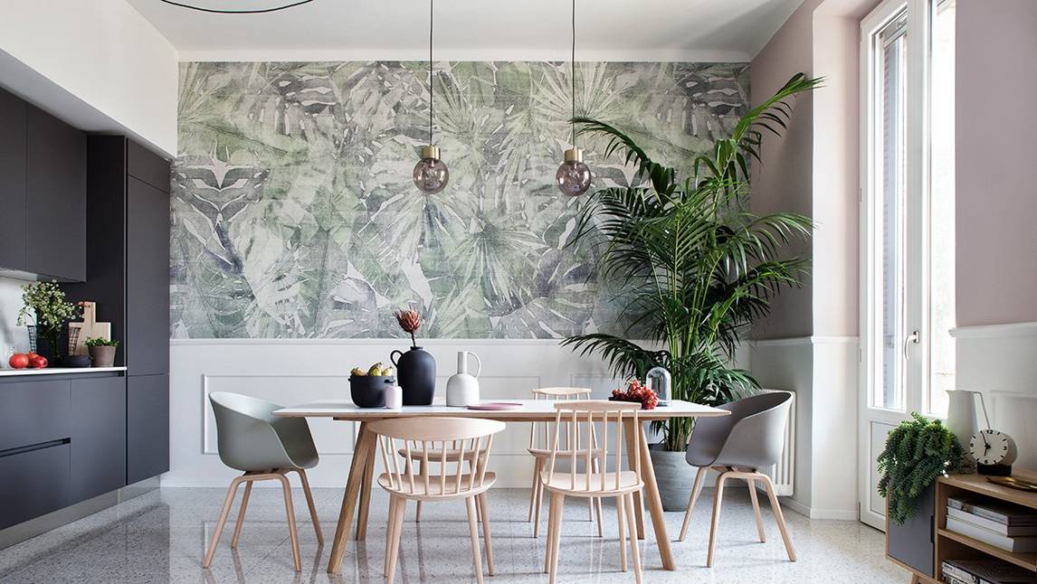 Wallpaper shop in Ooty